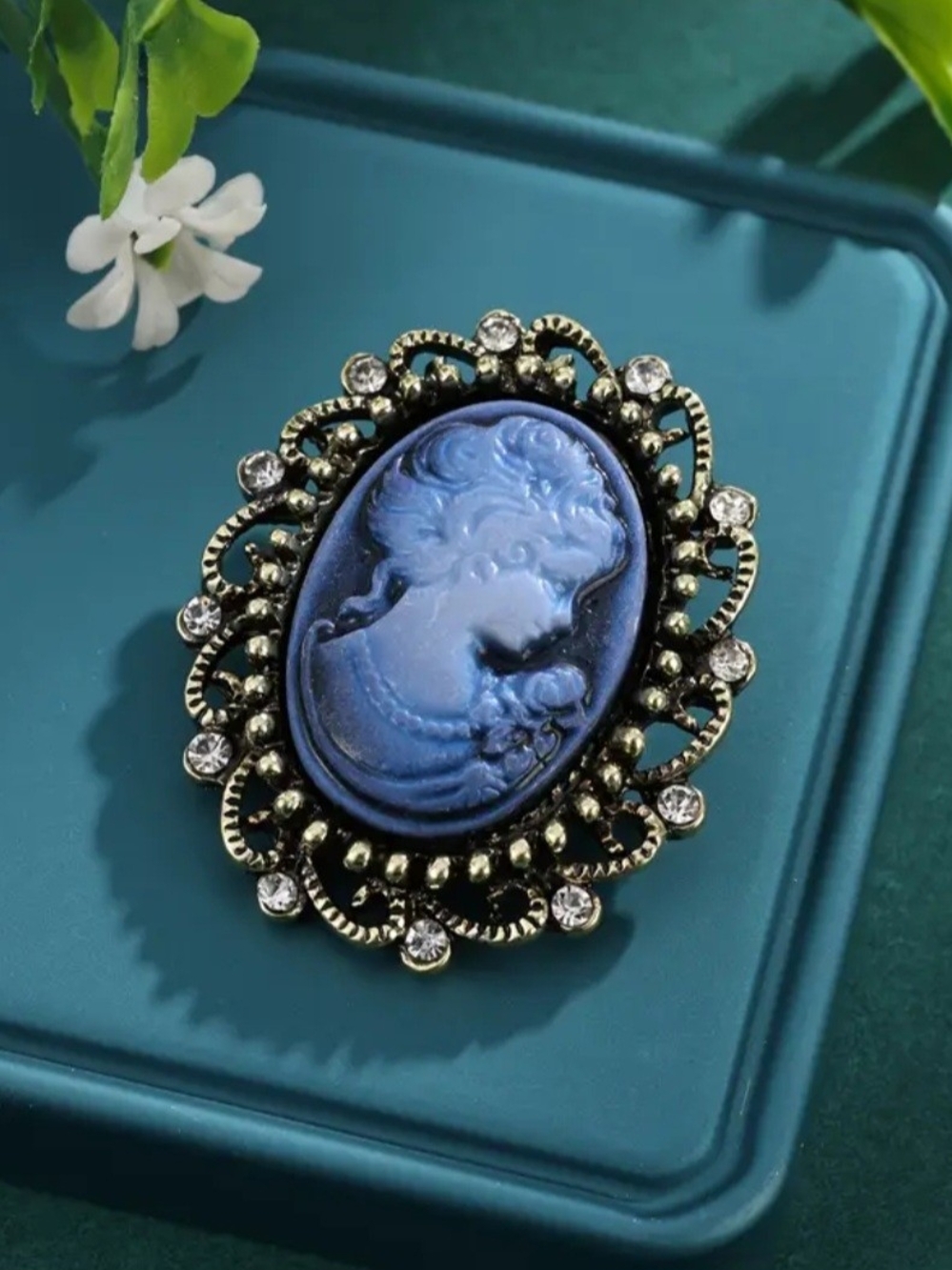 Vintage-Inspired Blue Cameo Brooch Pin with Rhinestone Accent Fashion Jewelry
